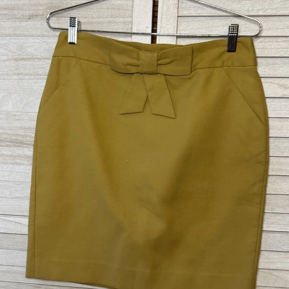 J Crew Olive Green Midi Skirt Size 6 NWT Bow Detail Preppy Preppy Business Chic